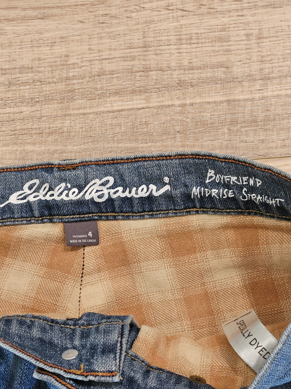 Eddie Bauer Boyfriend Mid Rise Straight Jeans Women's Size 4 Blue Plaid Cuff - Picture 4 of 12